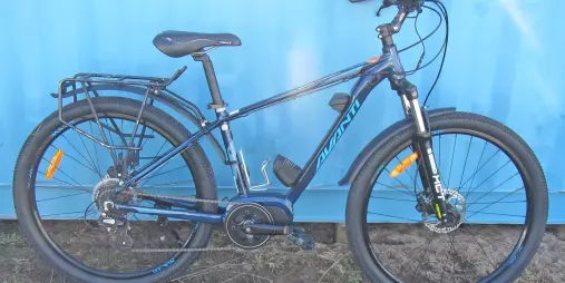 Medium-size Avanti electric bike available for hire at Nelson Cycle Hire